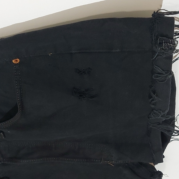 Levis 501 Black Button Fly Distressed Cut Offs - Picture 2 of 16